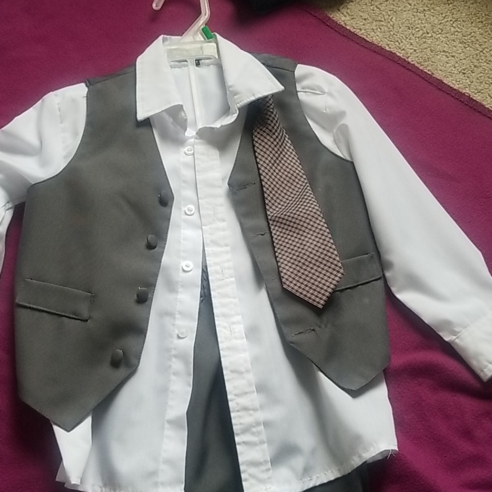 Boy's suit